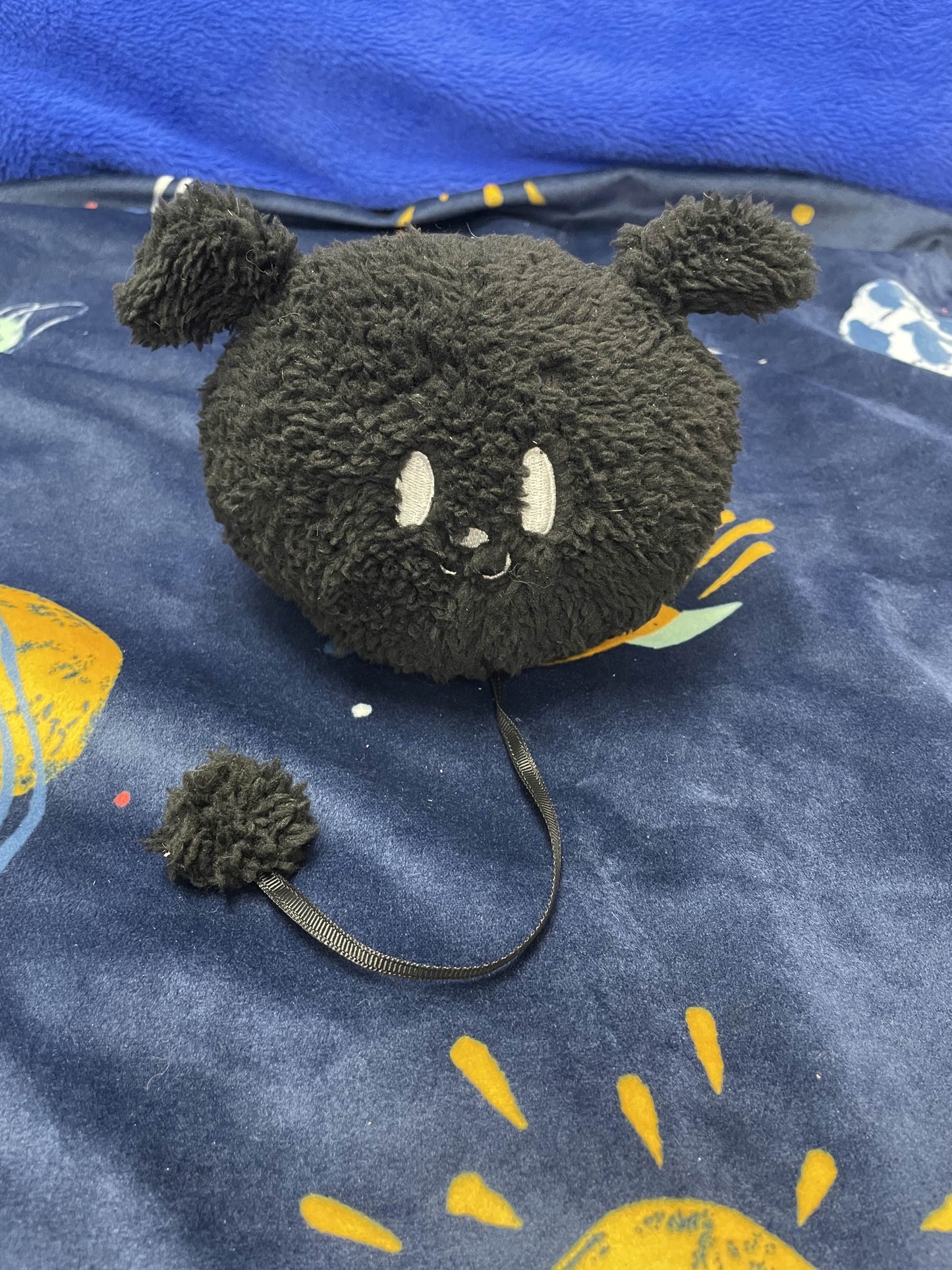 Plush Cole shoulder pet